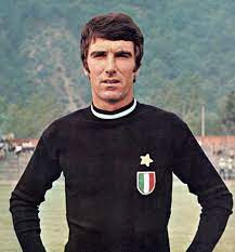 World cup final madrid spain 11th july italy 3 v west germany 1 italian goalkeeper dino zoff shouts instructions to his defenders. Dino Zoff Wikipedia