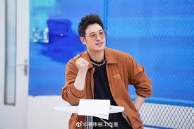 快樂崇拜(& 潘瑋柏) 原曲：come on 作詞：林夕 作曲：turtles 編曲：馬毓芬 rap：潘瑋柏 (男)1 2 3 here we go *(男). Rx0wfu 6hhjpgm