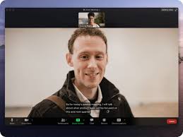 The free plan provides a video chatting service that allows up to 100 participants concurrently. Barrierefreiheit Zoom