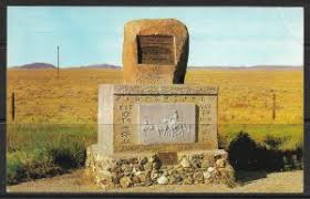 Water and wind began to eat away the rock and soil covering the future site of the rock towers. Wyoming Thermopolis Chimney Rock Wind River Canyon Hippostcard
