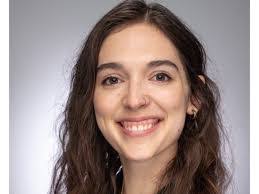 Kate Lanham's Instagram, Twitter & Facebook