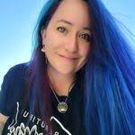 Amber Cluff's Instagram, Twitter & Facebook