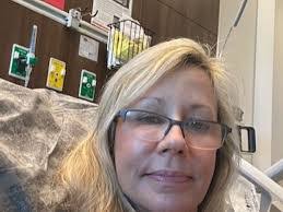 Kim Perryman's Instagram, Twitter & Facebook