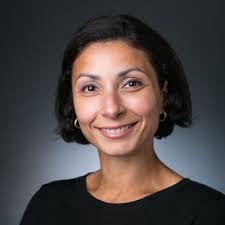 Laurie Peck's Instagram, Twitter & Facebook