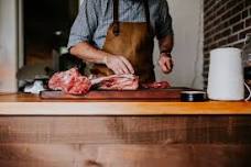 Knives Out - The Beef & The Blade
