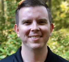 Class Notes: Alumni from 1970s to 2010 celebrate success