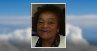 Peggy Speer's Instagram, Twitter & Facebook