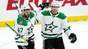 The official 2020 roster of the dallas stars, including position, height, weight, date of birth, age, and birth place. Miro Heiskanen Finishes Beautiful Feed From Roope Hintz On 4 On 4 Rush Youtube