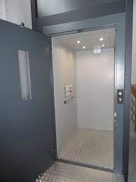 Istallazione e vendita di piattaforme elevatrici o ascensori, comode ed economiche a partire da 3400€, 50127 firenze. Montacarichi Per Disabili Ed Anziani Da Esterno E Interno