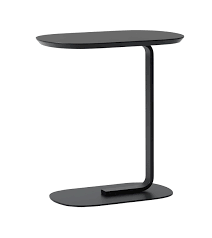 Deze Muuto Tafel Is Elegante En Zeer Handige In 2020 Bijzettafel Bijzettafeltje Tafel