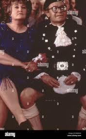 SO I MARRIED AN AXE MURDERER (1993) BRENDA FRICKER, MIKE MYERS SAXM 027  Stock Photo - Alamy