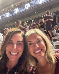 𝗠𝗲𝗹𝗮𝗻𝗶𝗲 𝗦𝗵𝗮𝗻𝗸𝗹𝗲