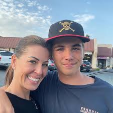 Jolene Nelson (@jolene_latitude33hair) • Instagram photos and videos