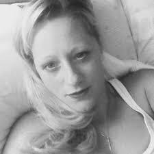 Tammy Dufour's Instagram, Twitter & Facebook