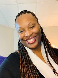 Lorraine Bowers's Instagram, Twitter & Facebook