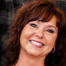 Diane Austin, Realtor at Jenni Cully & Associates LLC