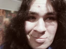 Trans girls when their boobs start to itch again after a year of no growth 