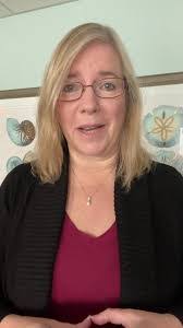 Amelia Fleck's Instagram, Twitter & Facebook