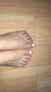 There are bloggers and other companies that buy foot pictures to market their content. I Sell Feet Pics Feetpix666 Twitter