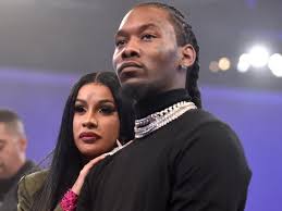 The rapper stormed the stage with a floral messages reading: Cardi B S Cousin And Offset In Police Custody After Run In With Trump Fans Migos Rapper Streams Incident Live Pinkvilla