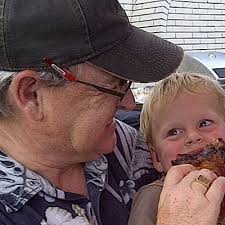 Ken Peacock (@Mrkpickle)