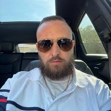 Helping a new player in DayZ