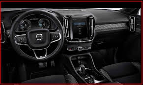New 2021 Volvo Xc40 T4 Momentum Design Volvo Review Cars