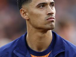 Lezen we mee, bondscoach? Dit is de favoriete opstelling van onze lezers!