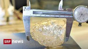 Eine ganze region ist jetzt im suchfieber. 1098 Karat Riesendiamant In Botswana Entdeckt News Srf