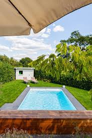 Ein Pool Fur Die Ganze Familie Garten Pool Im Garten Swimming Pool