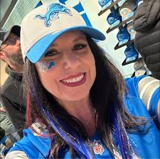 Who can install carpet in Traverse City?