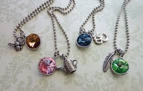 Montage einer Swarovski-Halskette