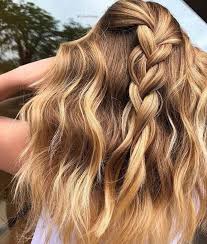 50 Brilliant Wavy Hair Ideen Fur Zeitgenossische Schnitte Frisuren Frisuren Fur Welliges Haar Wellige Frisuren