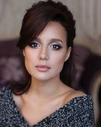 30 Gorgeous Hairstyles For Square Faces In 2019 Just Like Quotes Square Face Hairstyles Square Shaped Face Hairstyles Oblong Face Hairstyles
