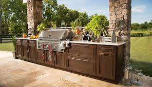 All you need to do is place your freestanding grill next to your outdoor kitchen unit and you're good to go! Ideas For Innovative Outdoor Kitchen Cabinets Design Kitchen Decorating Ideas Outdoor Kitchen Cabinets Outdoor Kitchen Design Outdoor Kitchen