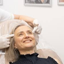 Dr. Caroline Downing, Cosmetic Dentist