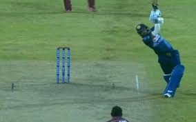 Here is a quick compilation of his wickets until now in wanidu hasaranga doctor daminda aththanayaka leeked in galle test match. Wanindu Hasaranga Goes Off The Pitch To Score A Run Off Dwayne Bravo