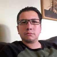 50+ perfiles de «Luis Uresti»