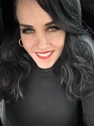 Kelly Trout's Instagram, Twitter & Facebook