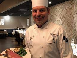 Prime rib of beef & au jus. King Cuts Prime Rib Reigns Supreme In Region Food And Cooking Nwitimes Com