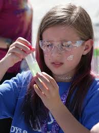 Curiosity Cube helps foster children's interest in science