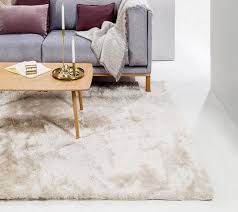 Designer teppich moderner teppich wohnzimmer teppich kurzflor teppich mit konturenschnitt karo muster türkis grau weiß schwarz. Moderne Teppiche Designerteppiche Online Kaufen Benuta