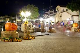 Portaventura Spain Holidays In May Spain Table Decorations