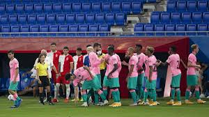 Queremos saber a sua opinião sobre essa versão beta! La Extrana Equipacion Del Barcelona Rosa Y Verde De La Que Todo El Mundo Habla