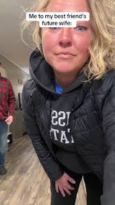 Jessica Ellard's Instagram, Twitter & Facebook