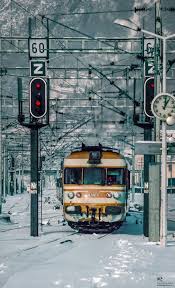 Mise En Place De L Exp 5714 Grenoble Lyon Part Dieu A Grenoble 38 Model Trains Train Train Depot