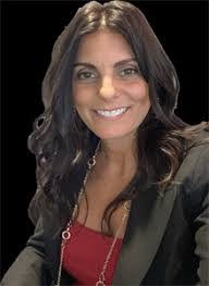 Brandi Everett's Instagram, Twitter & Facebook