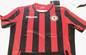 Il calcio foggia avrebbe trovato un accordo con una banca per sponsor. Calcio Foggia 1920 Ecco Le Nuove Maglie Griffate Macron