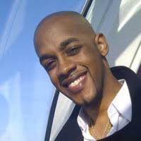 1100+ profilů „Maragh“