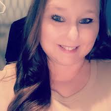 Villainous woman + an antihero = True love 😍 Yes, this sound is Venesa  from Hexed. 🫠The audiobook is up for preorder! Grab it from your favorite  retailer and listen to it